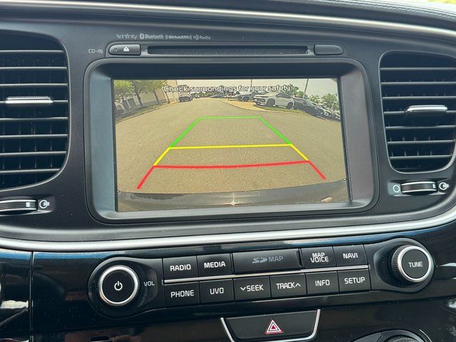 Used 2015 Black Kia EX image 18