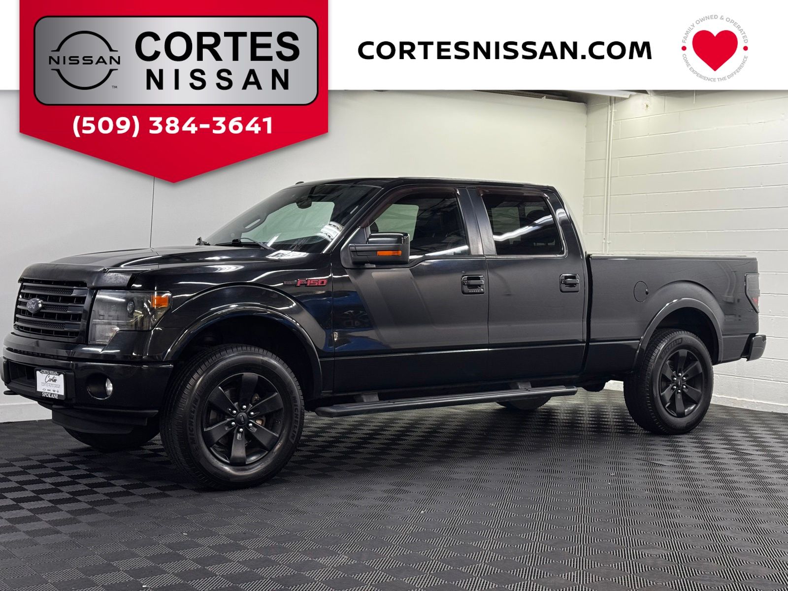 Tuxedo Black Metallic 2014 Ford F-150 Limited SuperCrew 4WD Pickup Truck Four-Wheel Drive 6-Speed Automatic