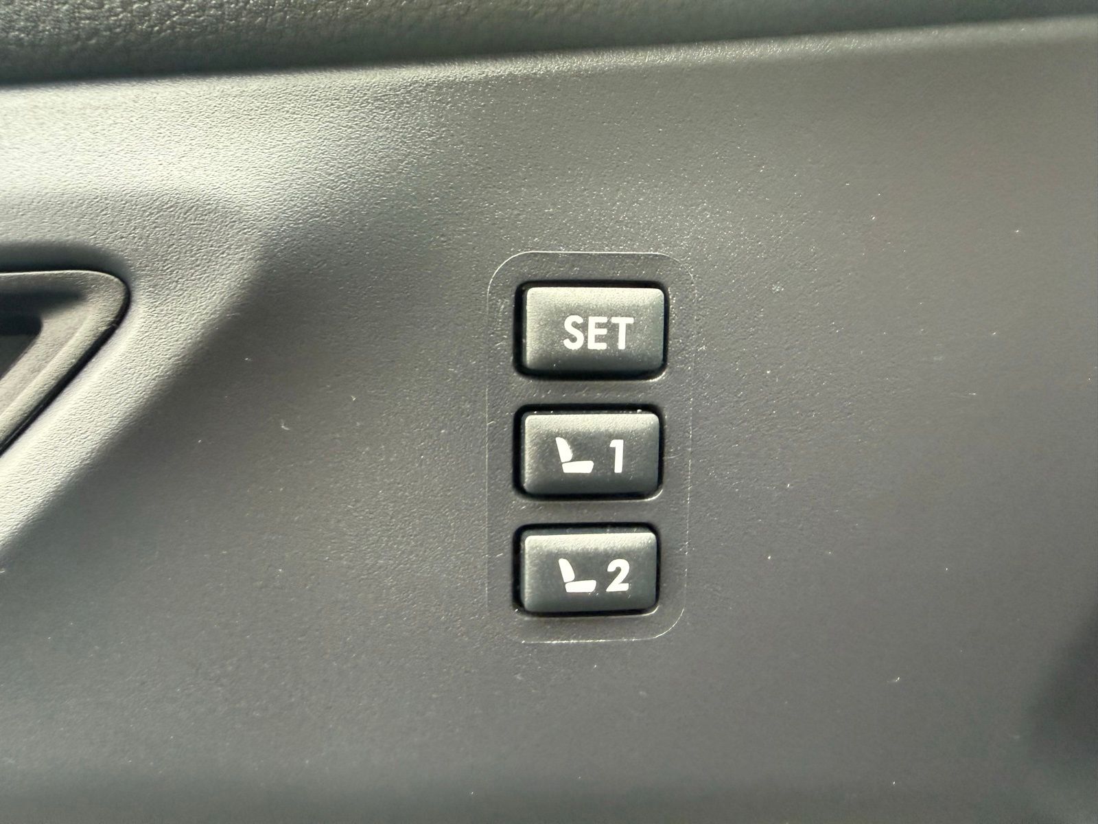 Used 2023 Blue Subaru Onyx Edition image 15