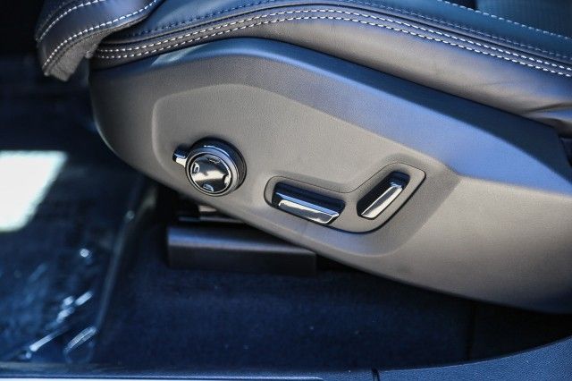 2025 Volvo XC60 Ultra - Photo 22