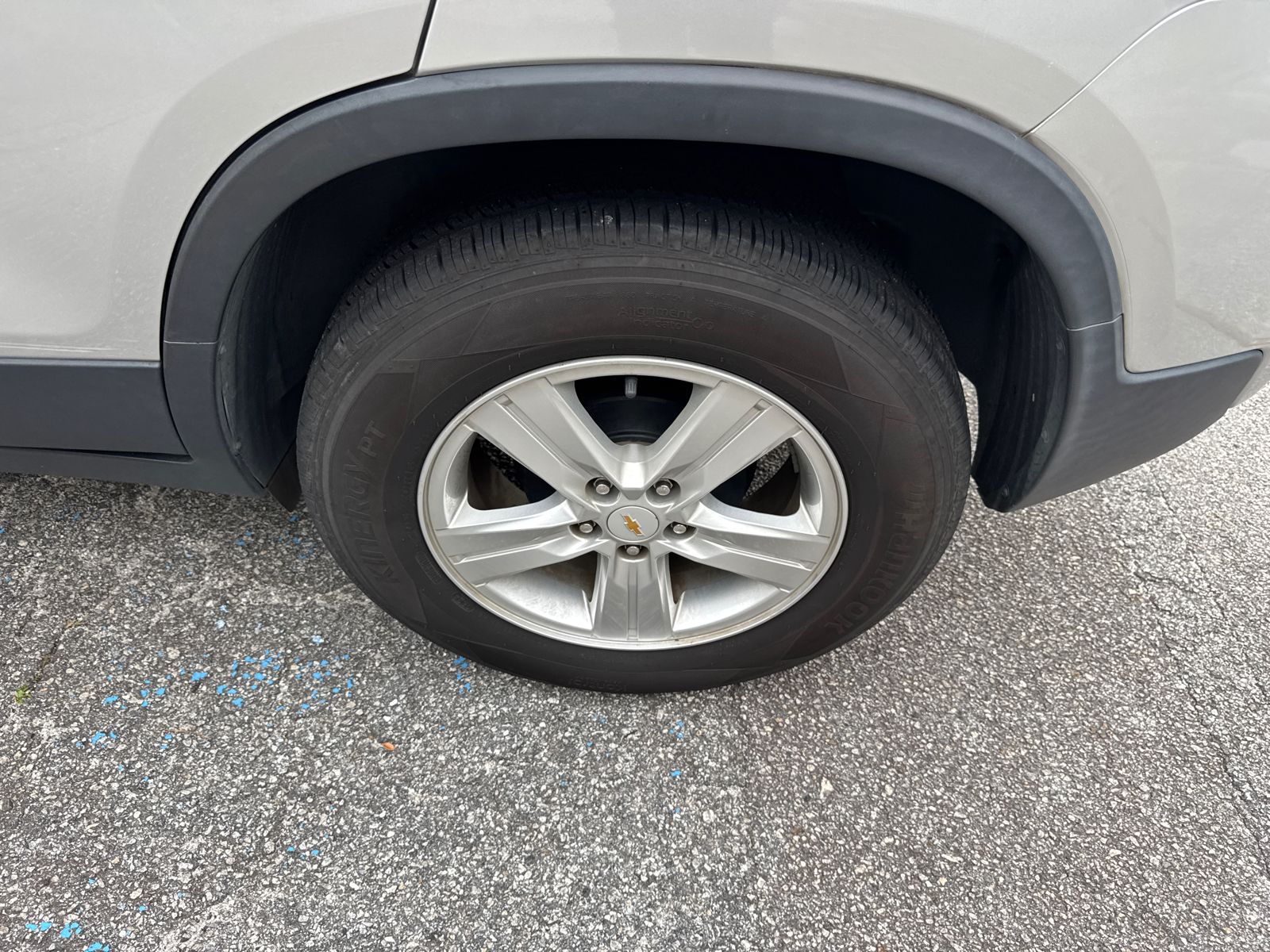 Used 2020 Silver Chevrolet LS image 19