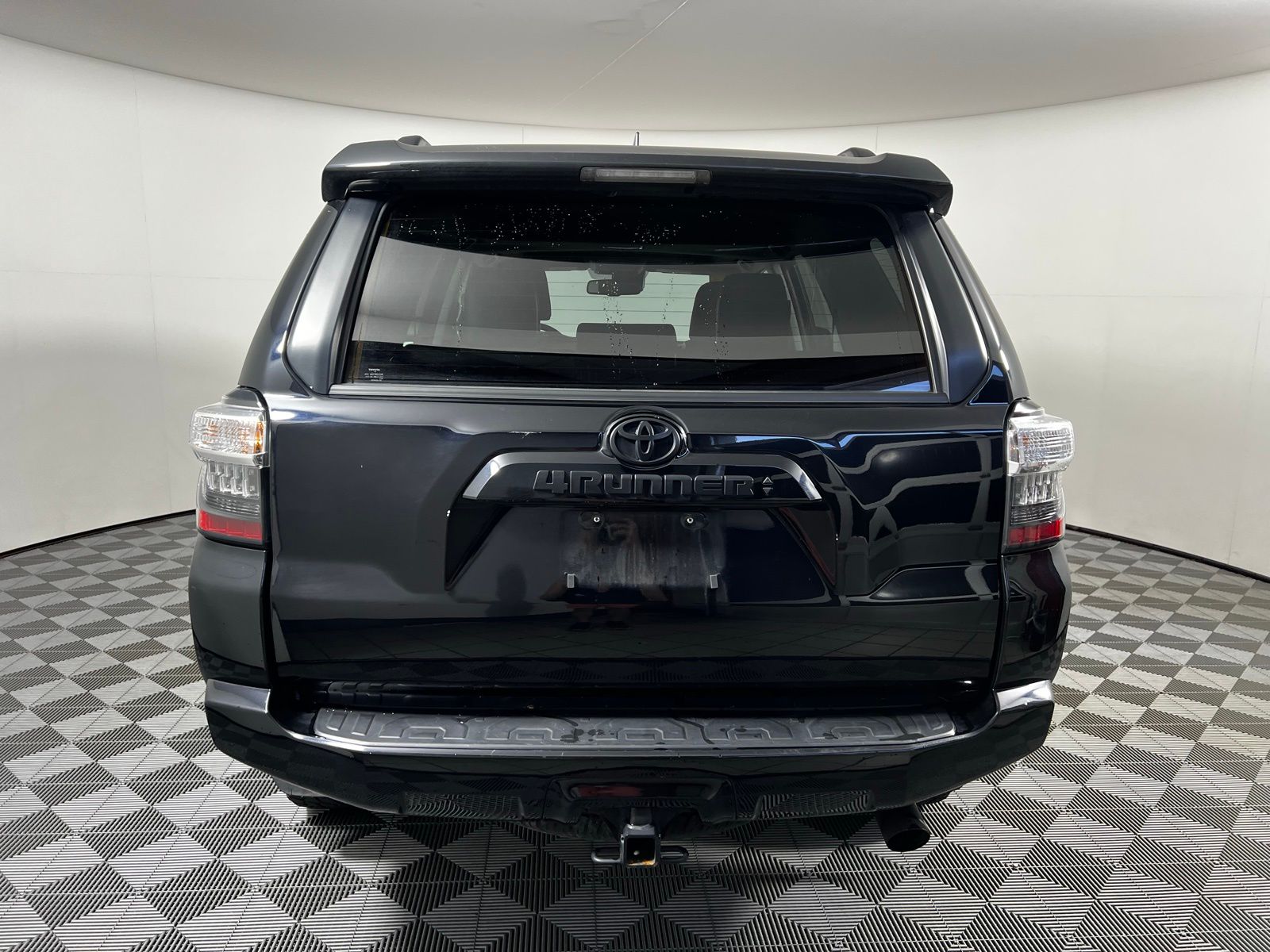 2023 Toyota 4Runner SR5 6