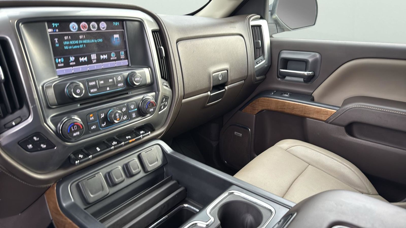 Used Car 2017 Chevrolet Silverado 1500  Ltz For Sale Under $30,000 In Austin, Texas