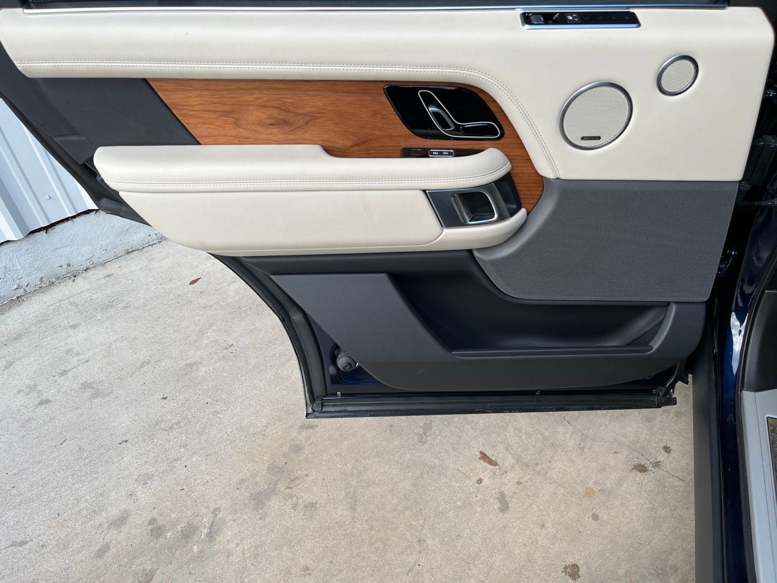 Used Car 2021 Land Rover Range Rover  Westminster For Sale Under $60,000 In Austin, Texas