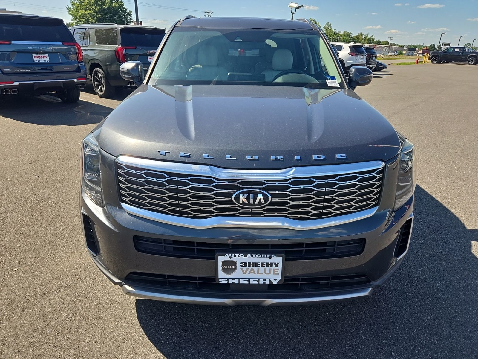 Used 2020 Gray Kia S image 2