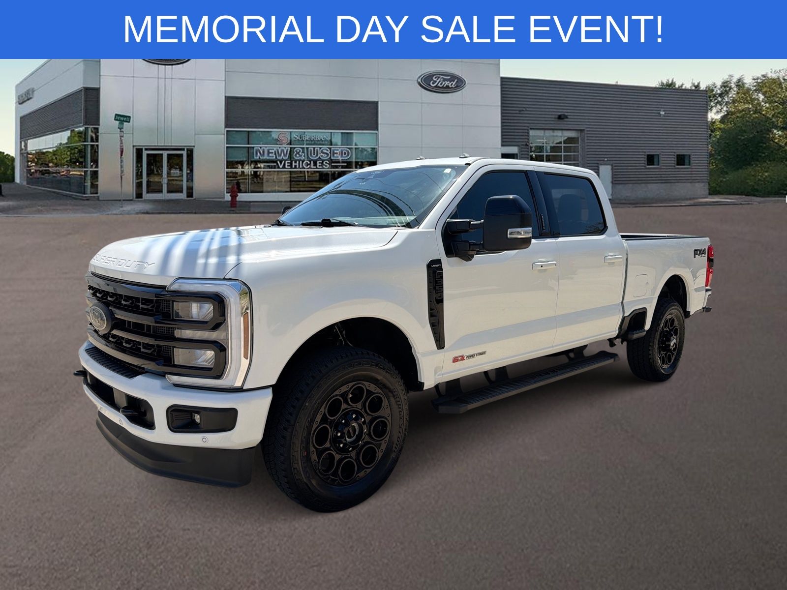 White Metallic 2024 Ford F-350 Super Duty Lariat Crew Cab 4WD Pickup Truck Four-Wheel Drive Automatic