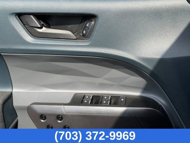 New 2026 Oxford White Ford XL image 33