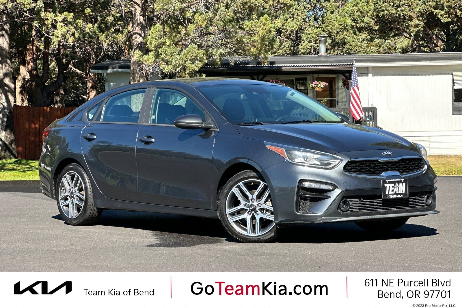 Gravity Gray 2019 Kia Forte Sedan Front-Wheel Drive Continuously Variable Transmission