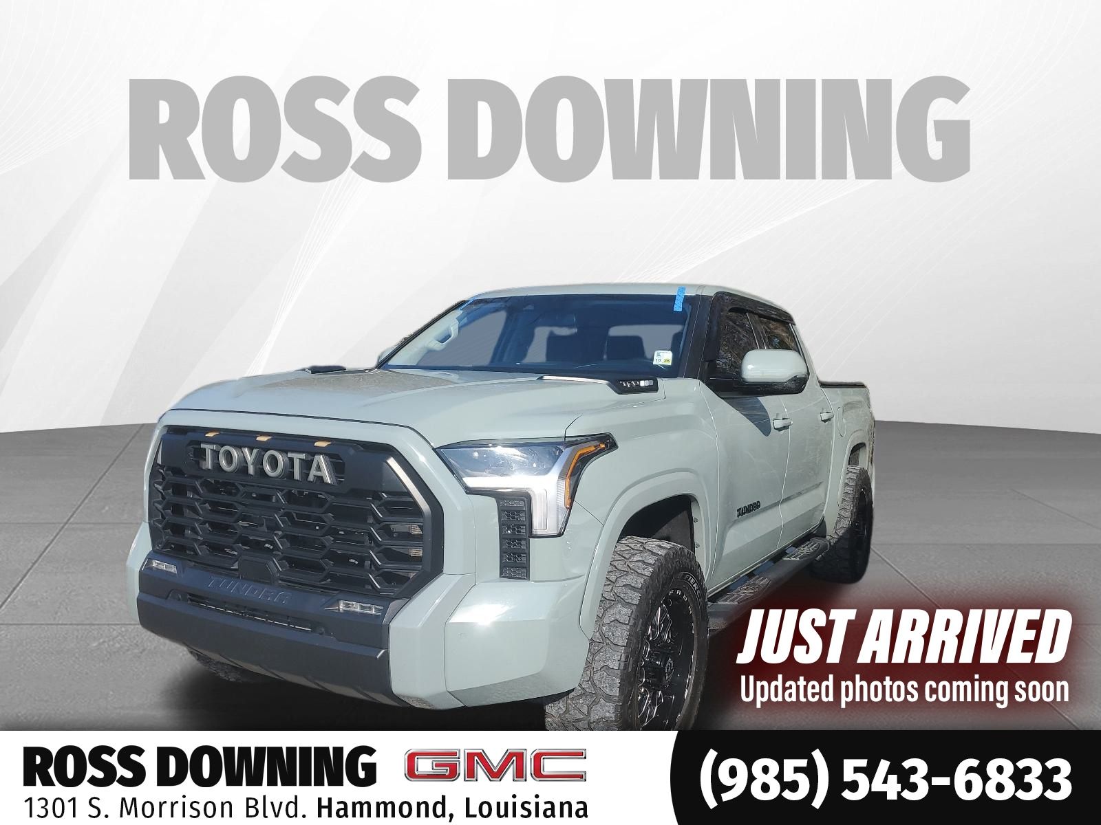 2022 Toyota Tundra SR5 CrewMax Cab 4WD
