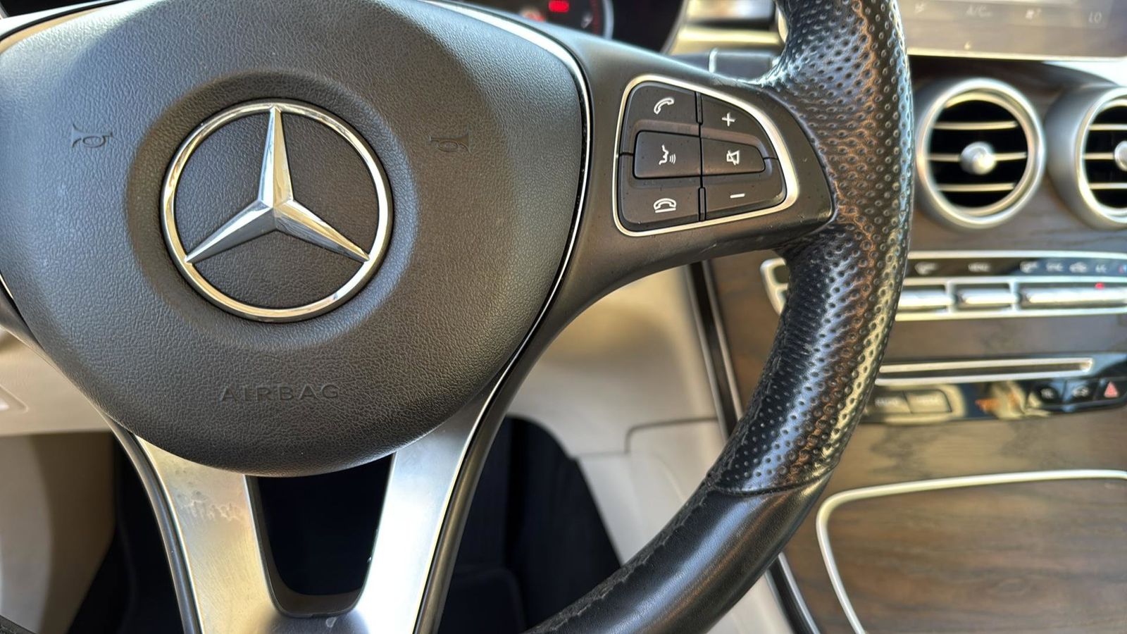 Used Car 2018 Mercedes-benz Glc  Glc 300 For Sale Under $20,000 In Austin, Texas