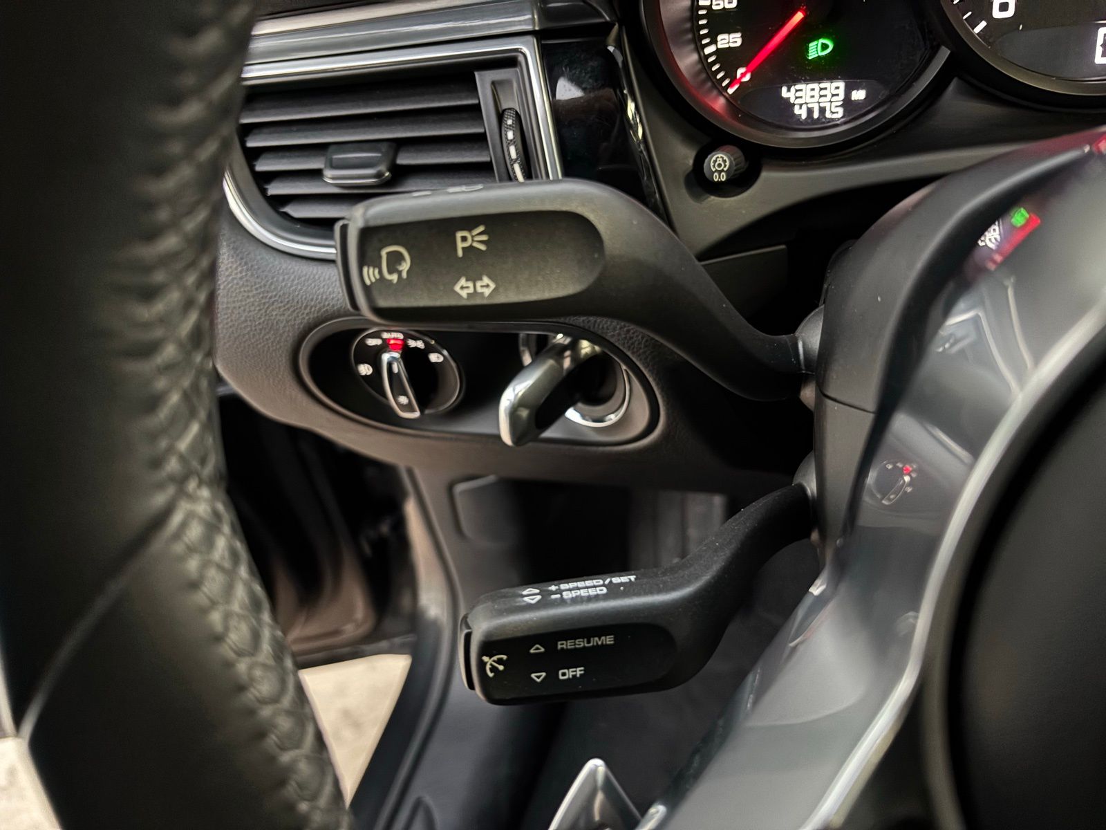 Used Car 2017 Porsche Macan  Base For Sale Under $25,000 In Austin, Texas