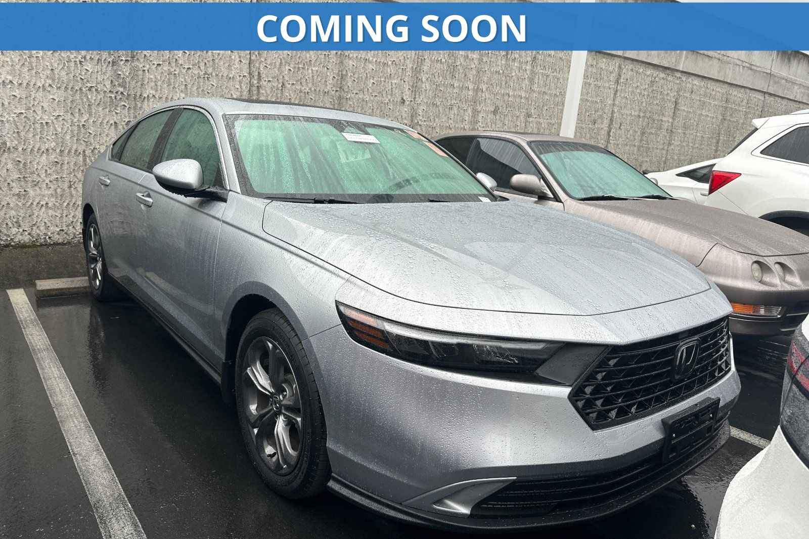 Solar Silver Metallic 2024 Honda Accord EX FWD Sedan Front-Wheel Drive Continuously Variable Transmission