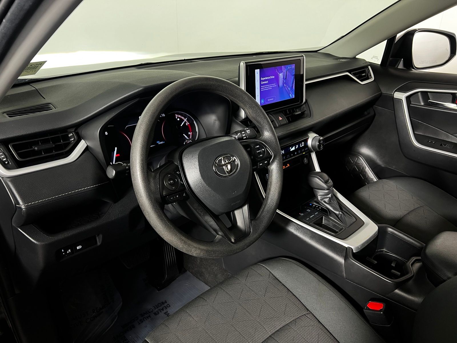 Thumbnail: 2024 Toyota RAV4 - 12