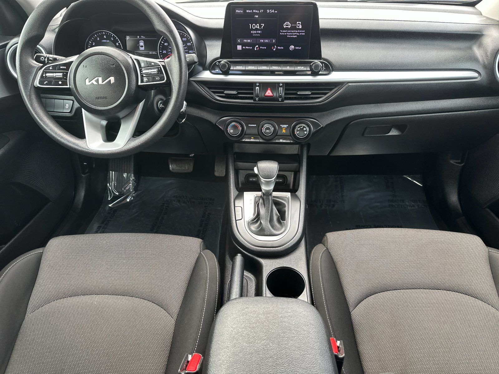 Used 2023 Red Kia LXS image 13