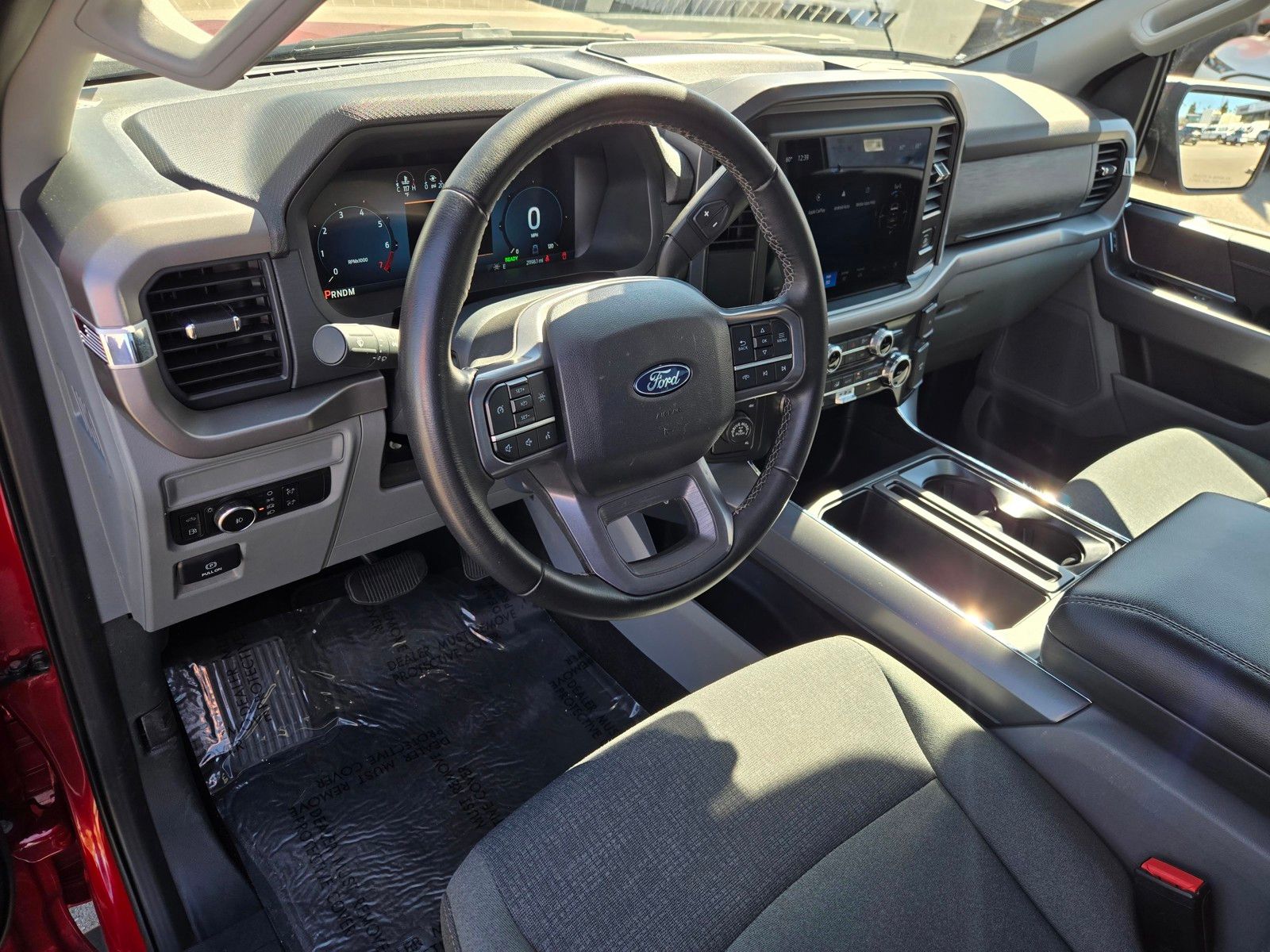 Used 2025 Red Ford XLT image 20