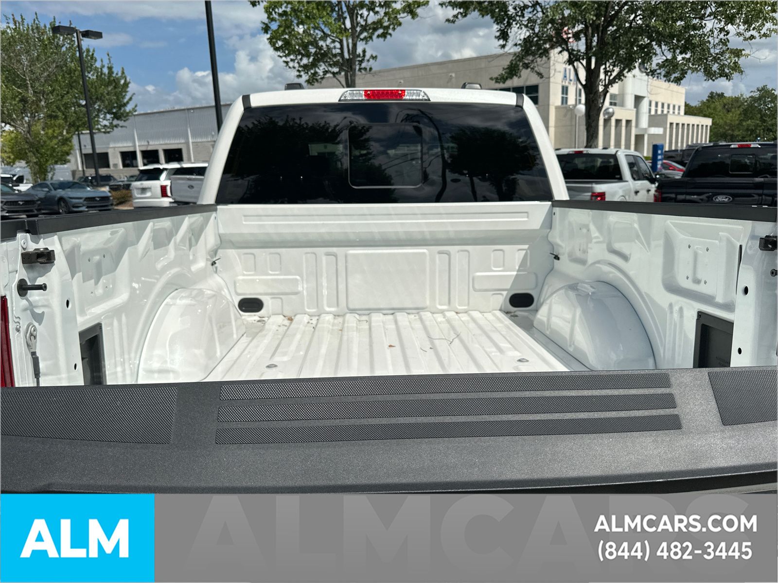 Used 2026 White Ford Lariat image 11