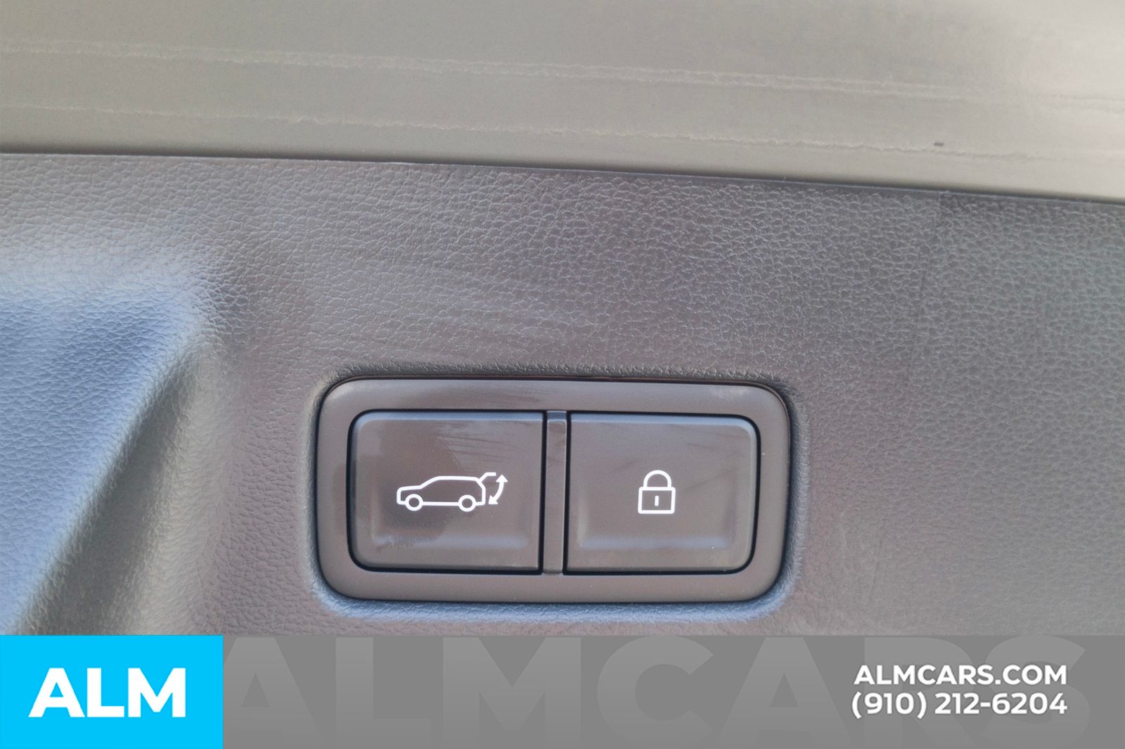 Used 2026 Gray Hyundai SE image 9