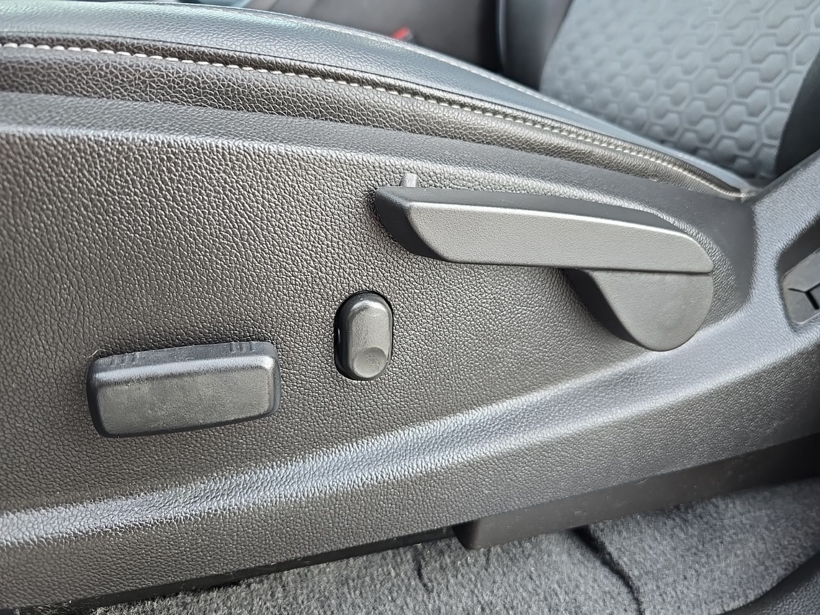 used 2019 Chevrolet Colorado car, priced at $24,100