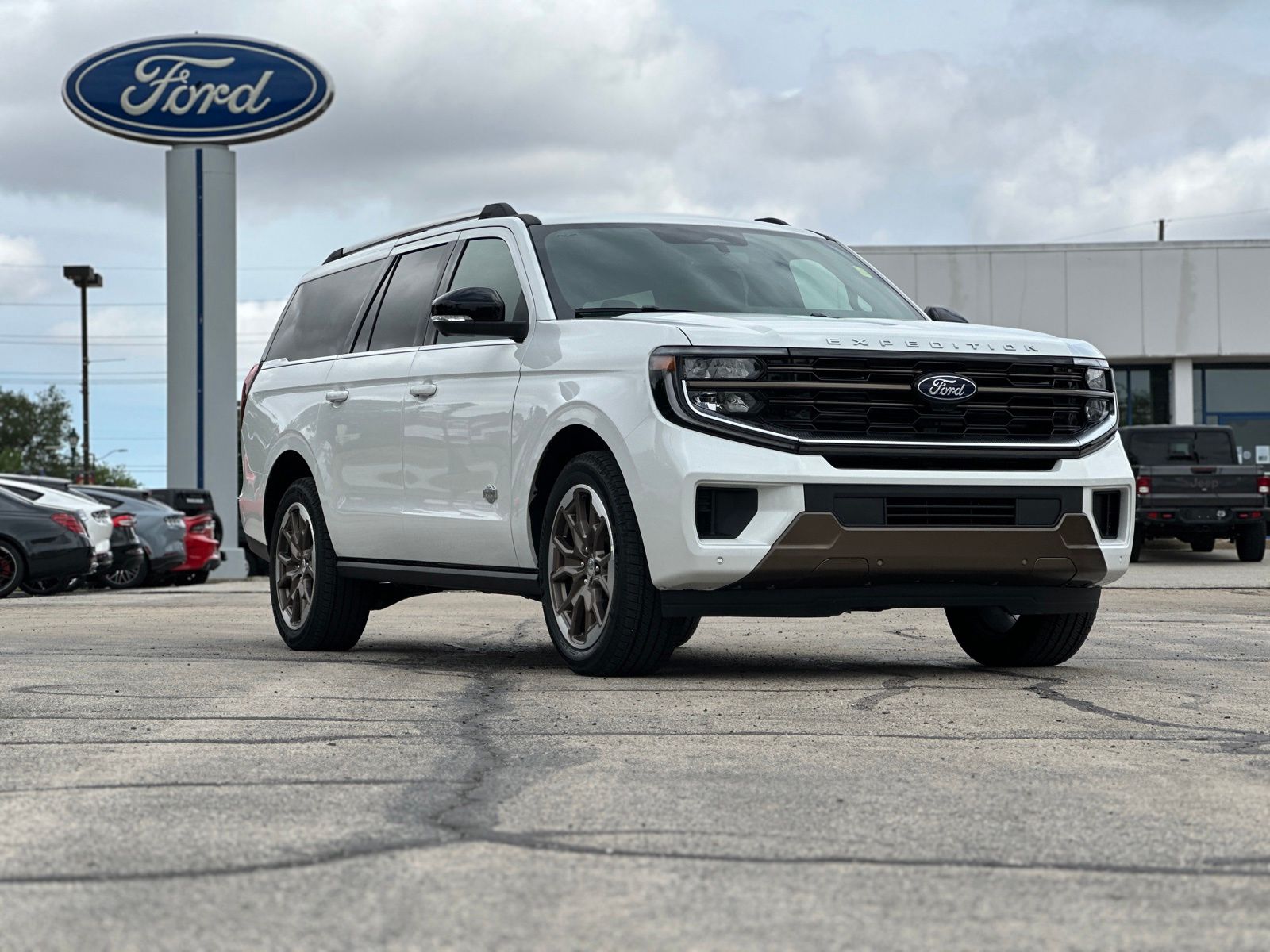 2026 Ford Expedition King Ranch MAX 4x4's photo
