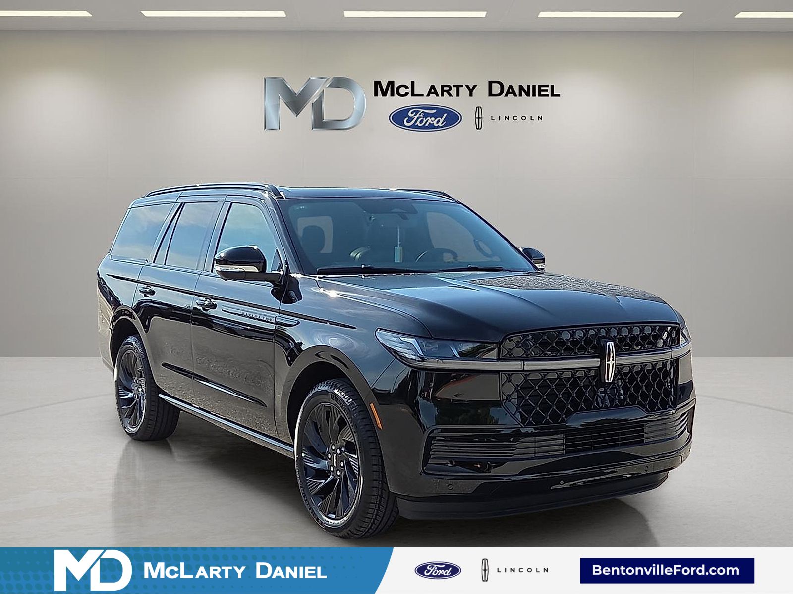 Infinite Black Metallic Clearcoat 2026 Lincoln Navigator Reserve 4WD SUV / Crossover Four-Wheel Drive Automatic
