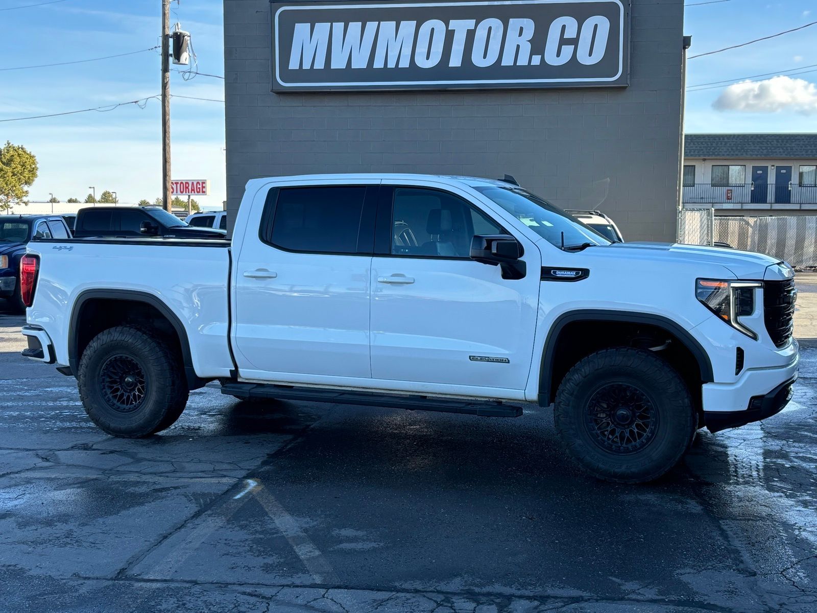 2022 GMC Sierra 1500 Elevation's photo