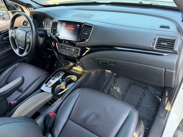 Used 2023 White Honda Black Edition image 28