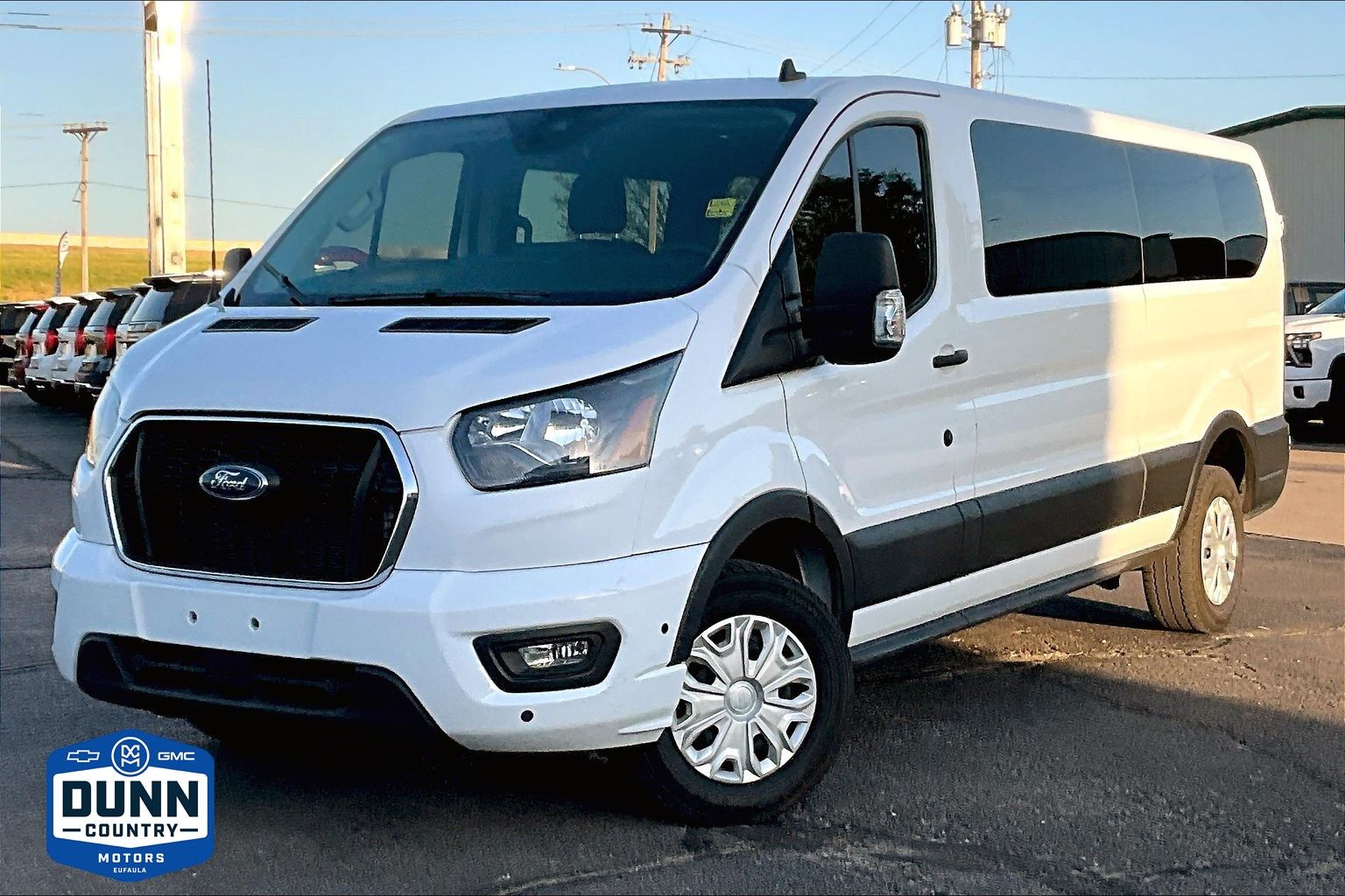 2025 Ford Transit Passenger 350 XLT Low Roof LB RWD