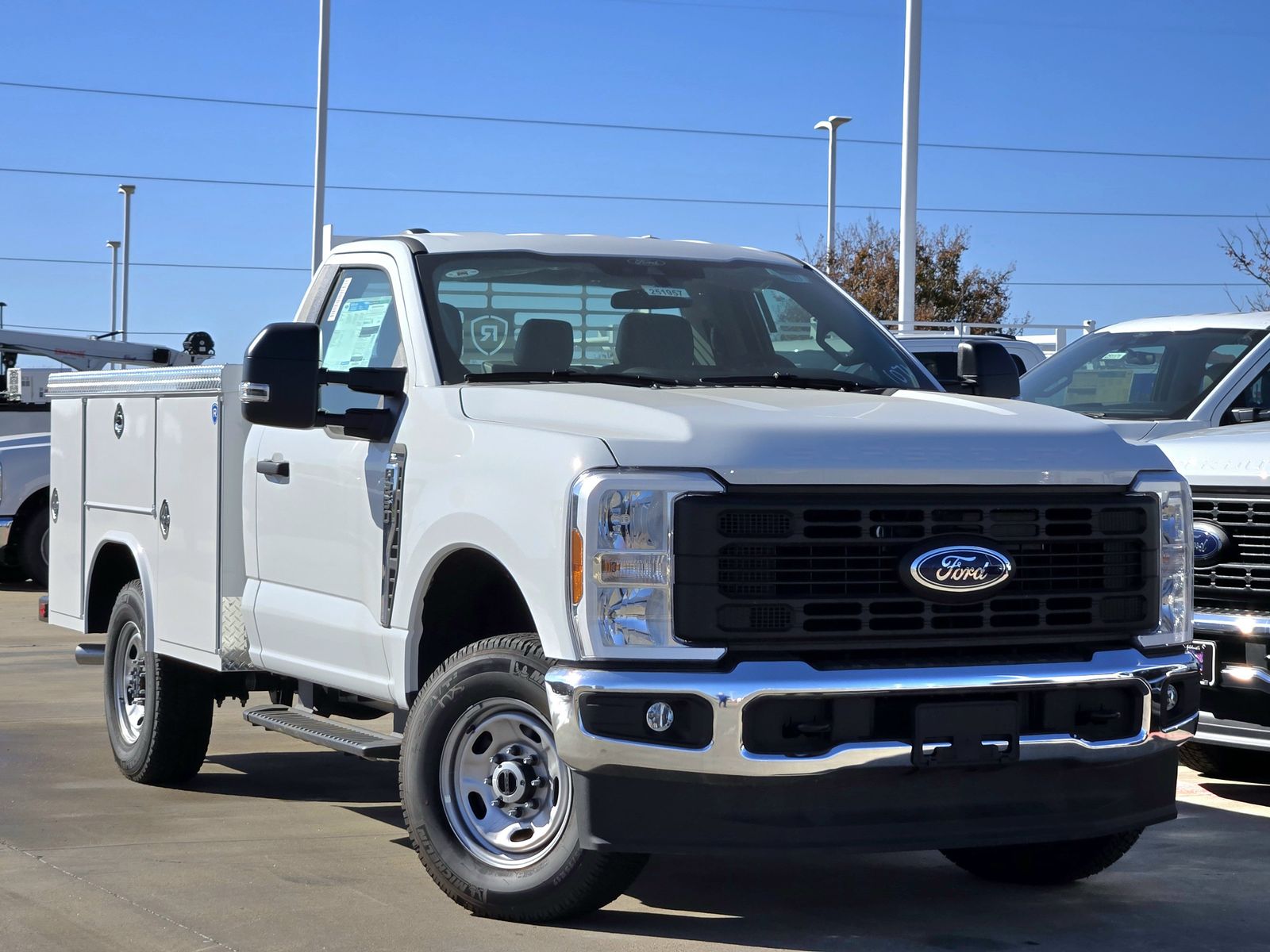 2025 Ford F-250 Super Duty XLT Regular Cab LB 4WD