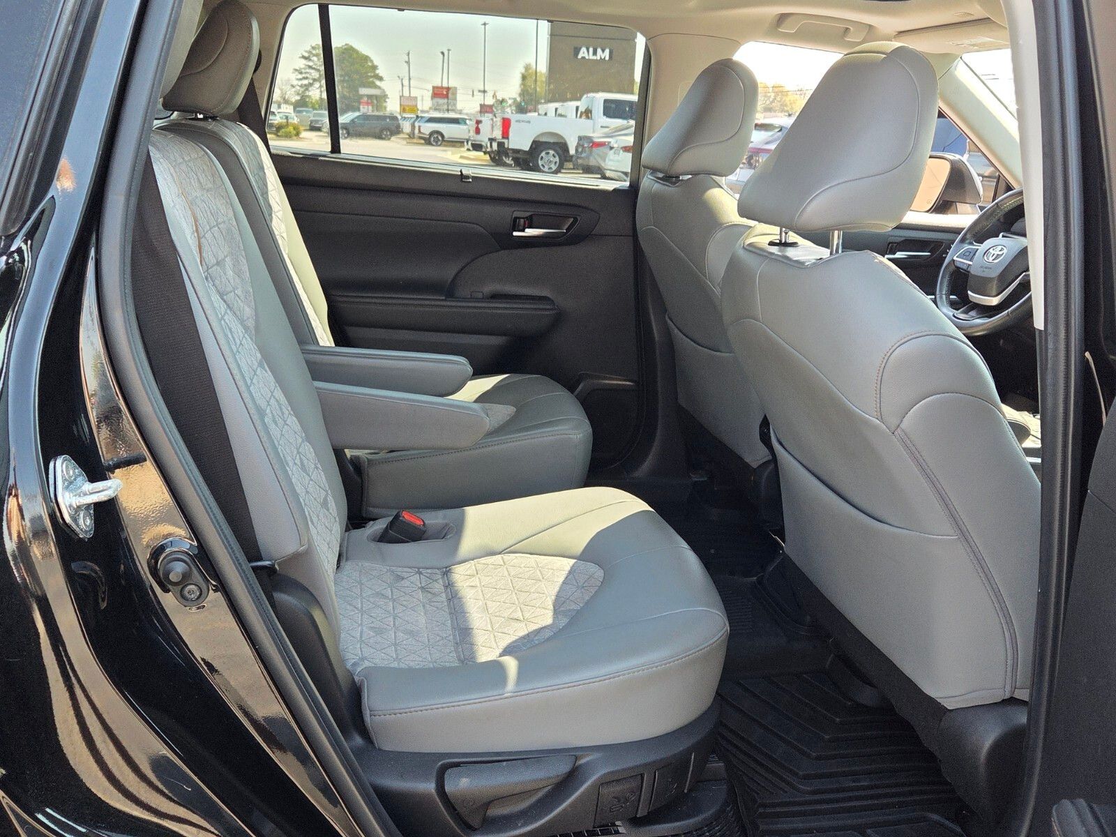 Used 2022 Midnight Black Metallic Toyota Bronze Edition image 18