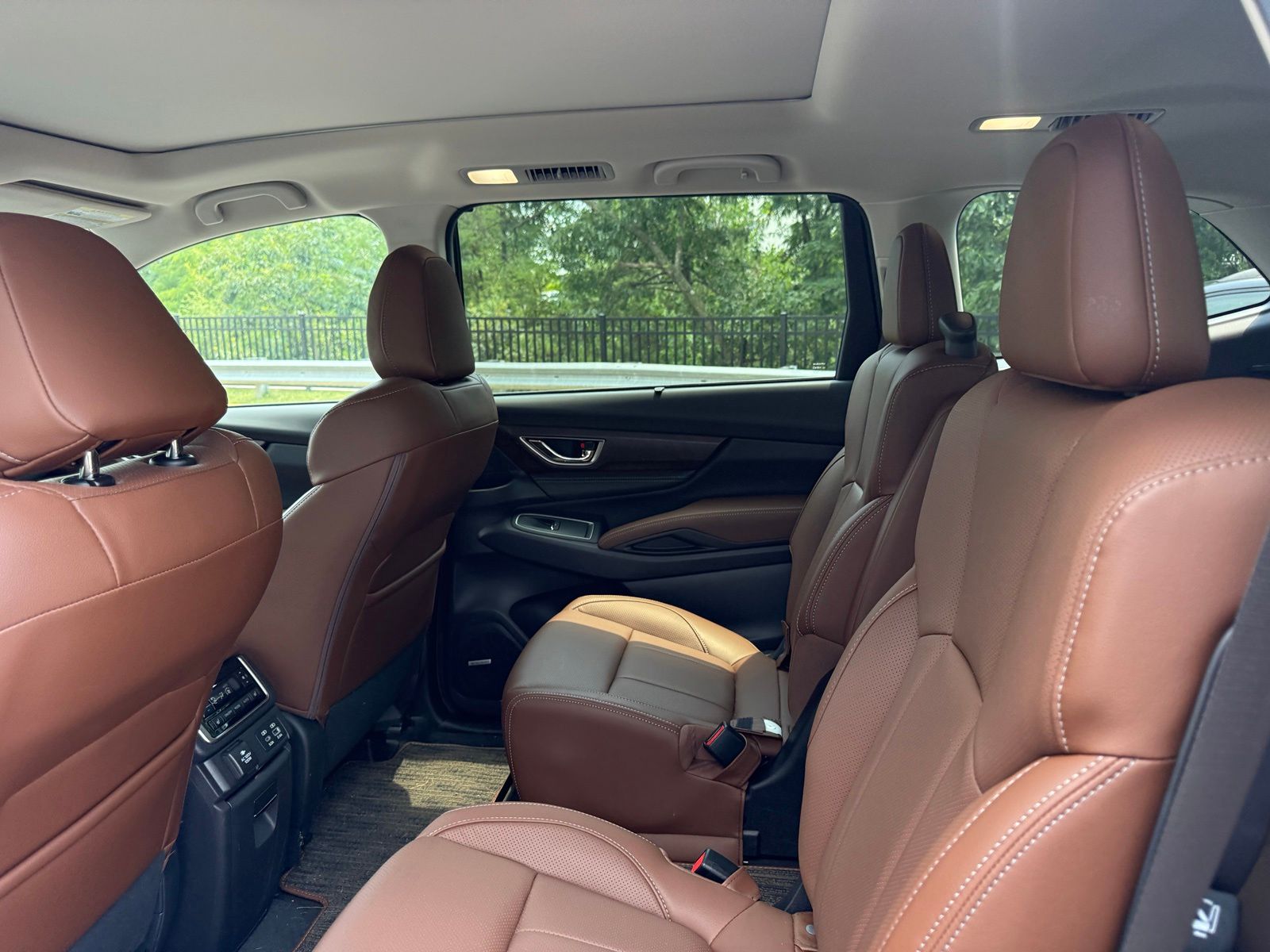 Used 2025  Subaru Touring image 30