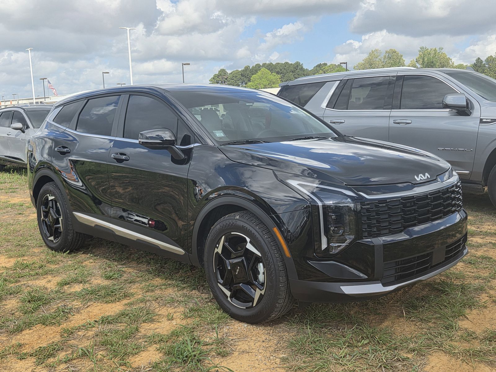 Ebony Black 2026 Kia Sportage EX FWD SUV / Crossover Front-Wheel Drive 8-Speed Automatic