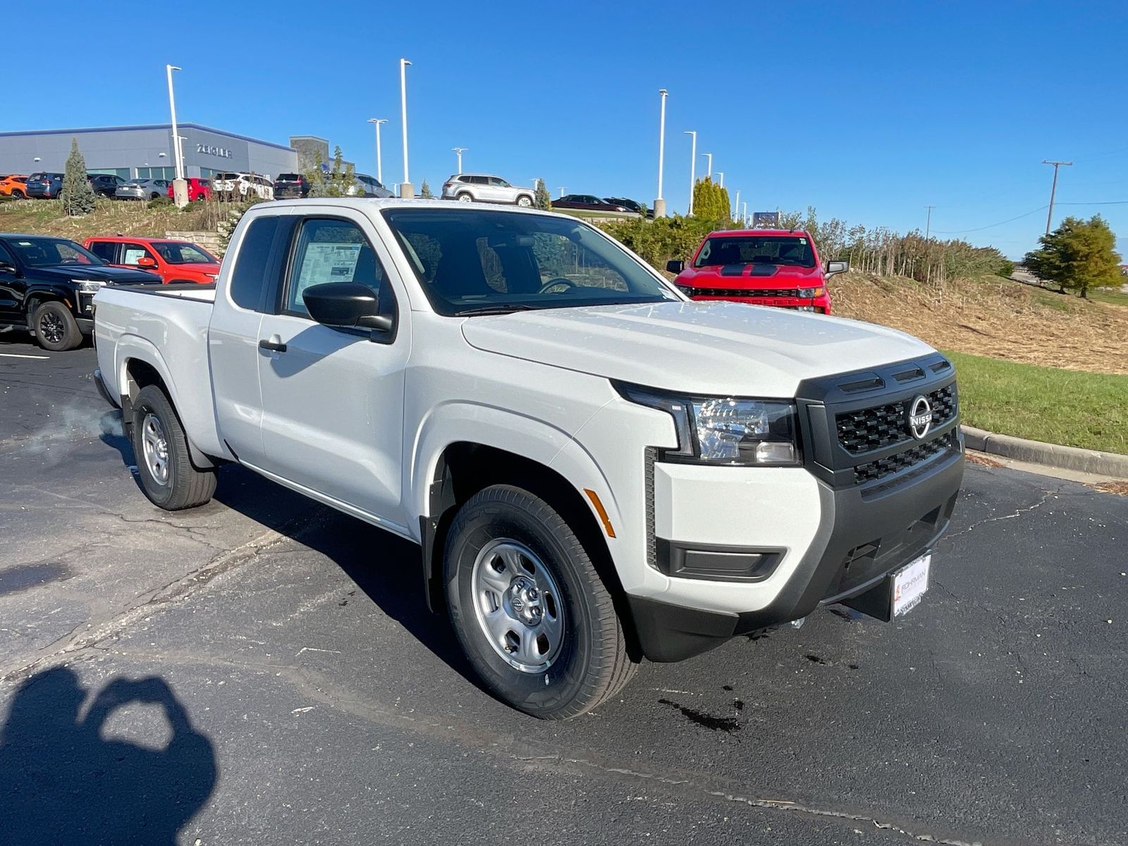 2025 Nissan Frontier S 4