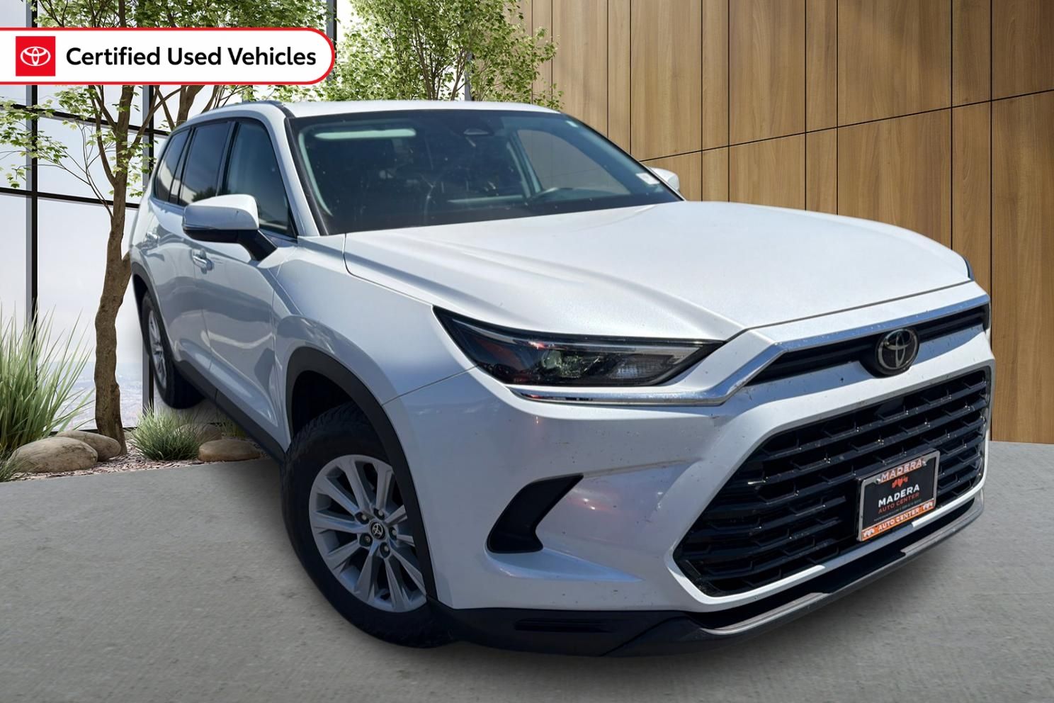 2024 Toyota Grand Highlander Hybrid XLE AWD