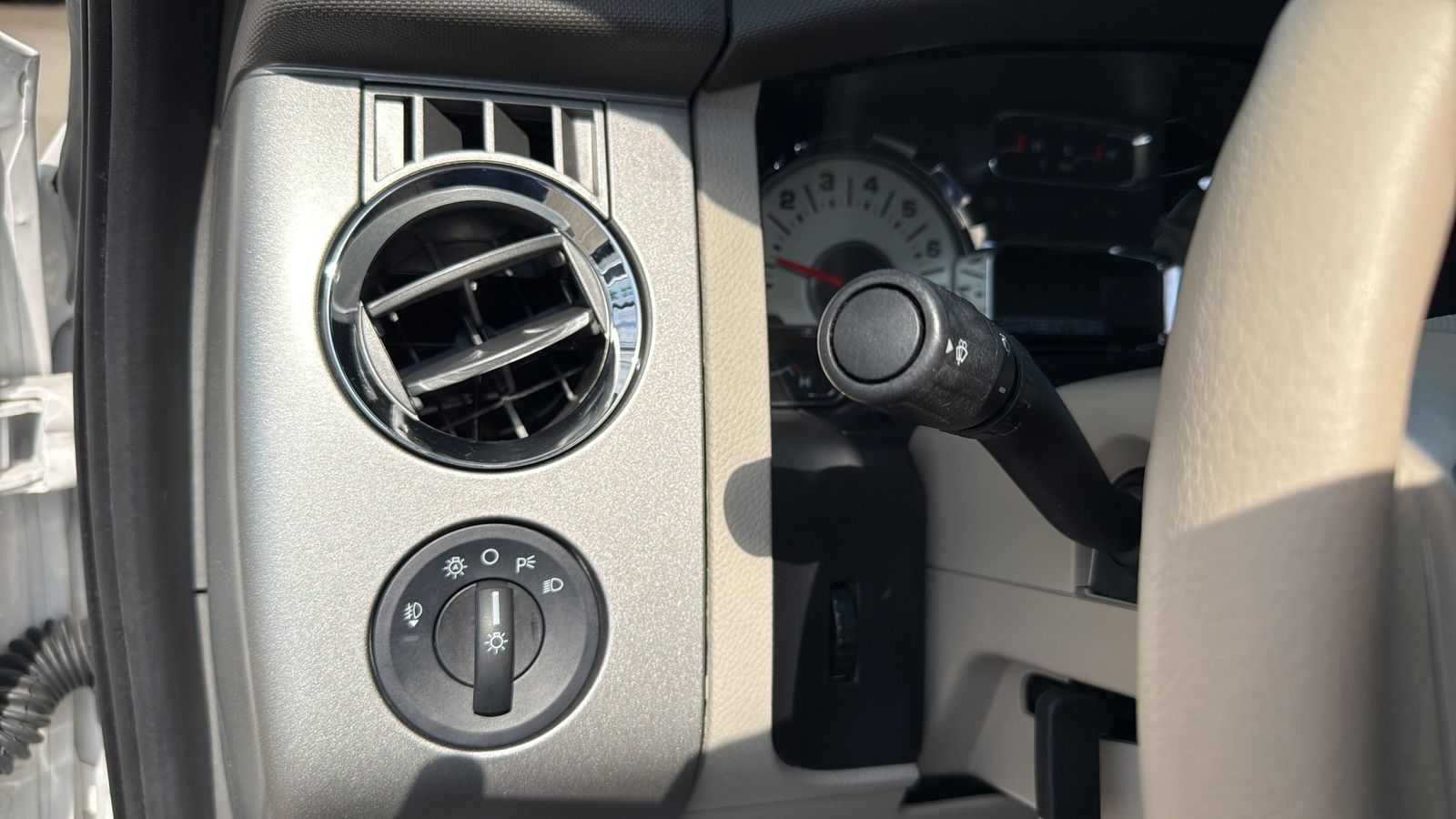 Used Car 2014 Ford Expedition  Limited For Sale Under $20,000 In Austin, Texas