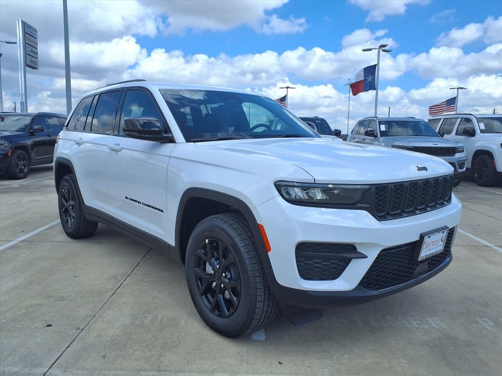 2025 Jeep Grand Cherokee Laredo - 1