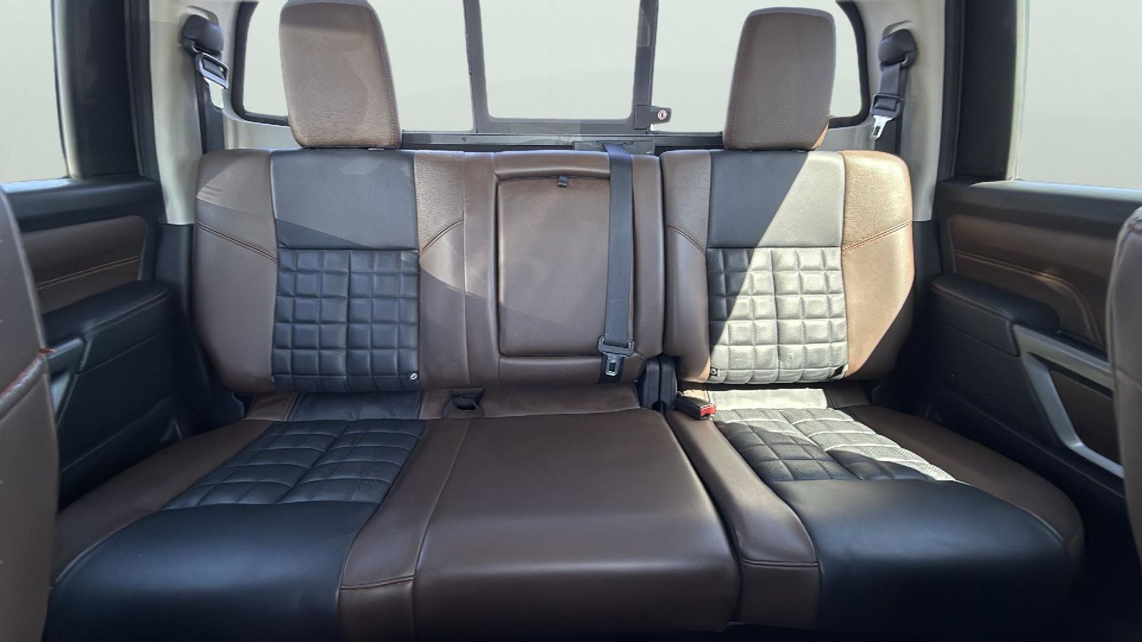 Used Car 2017 Nissan Titan  Platinum Reserve For Sale Under $25,000 In Austin, Texas