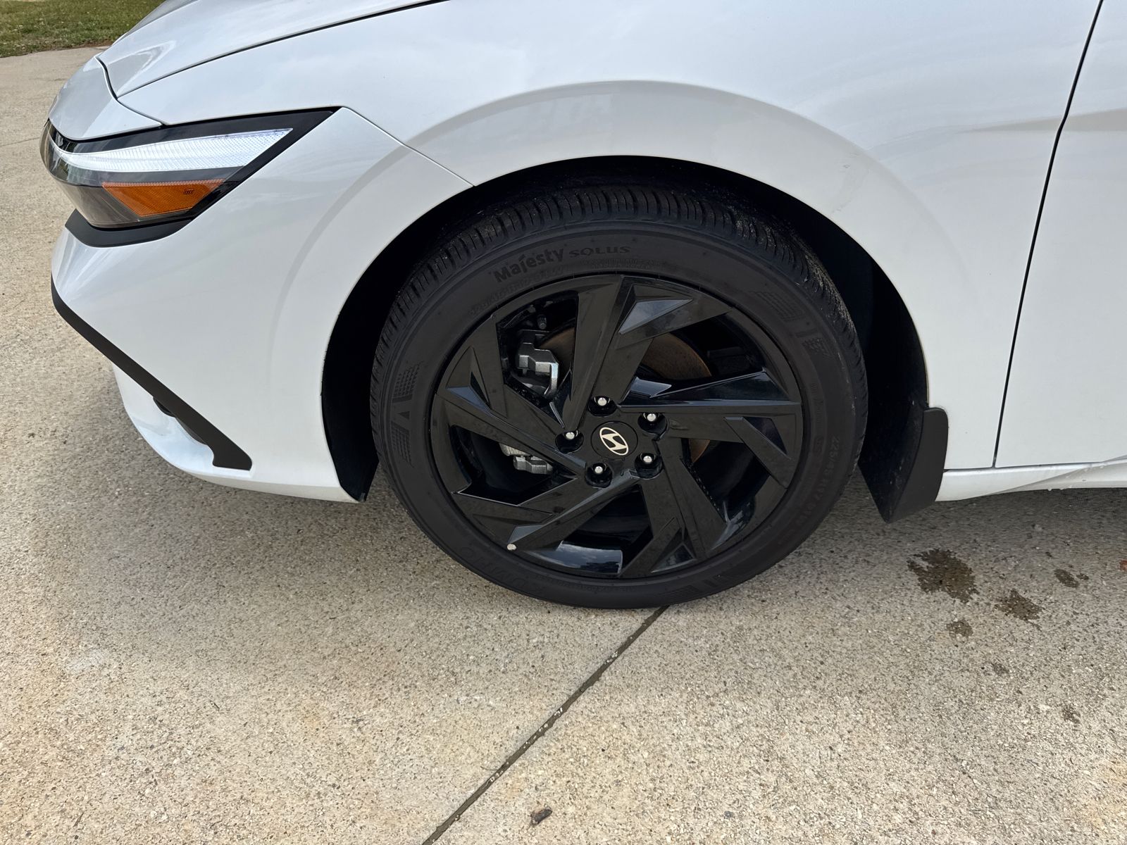 Certified Used 2026 White Hyundai SEL Sport image 11