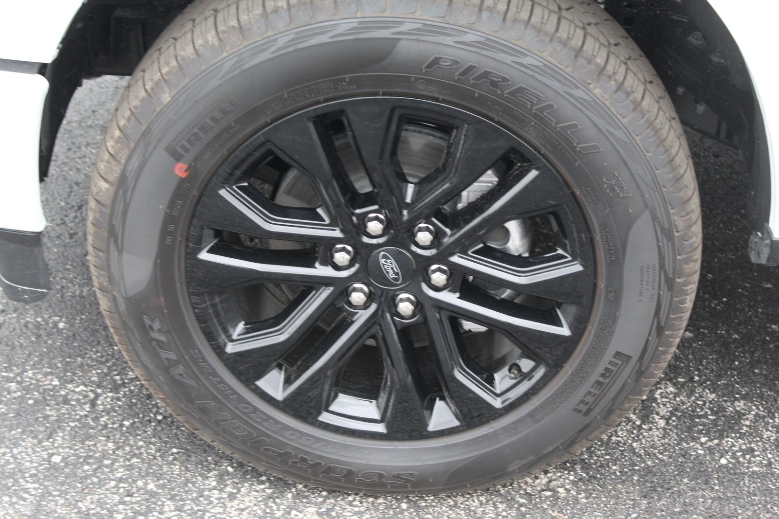 View vehicle photo 2