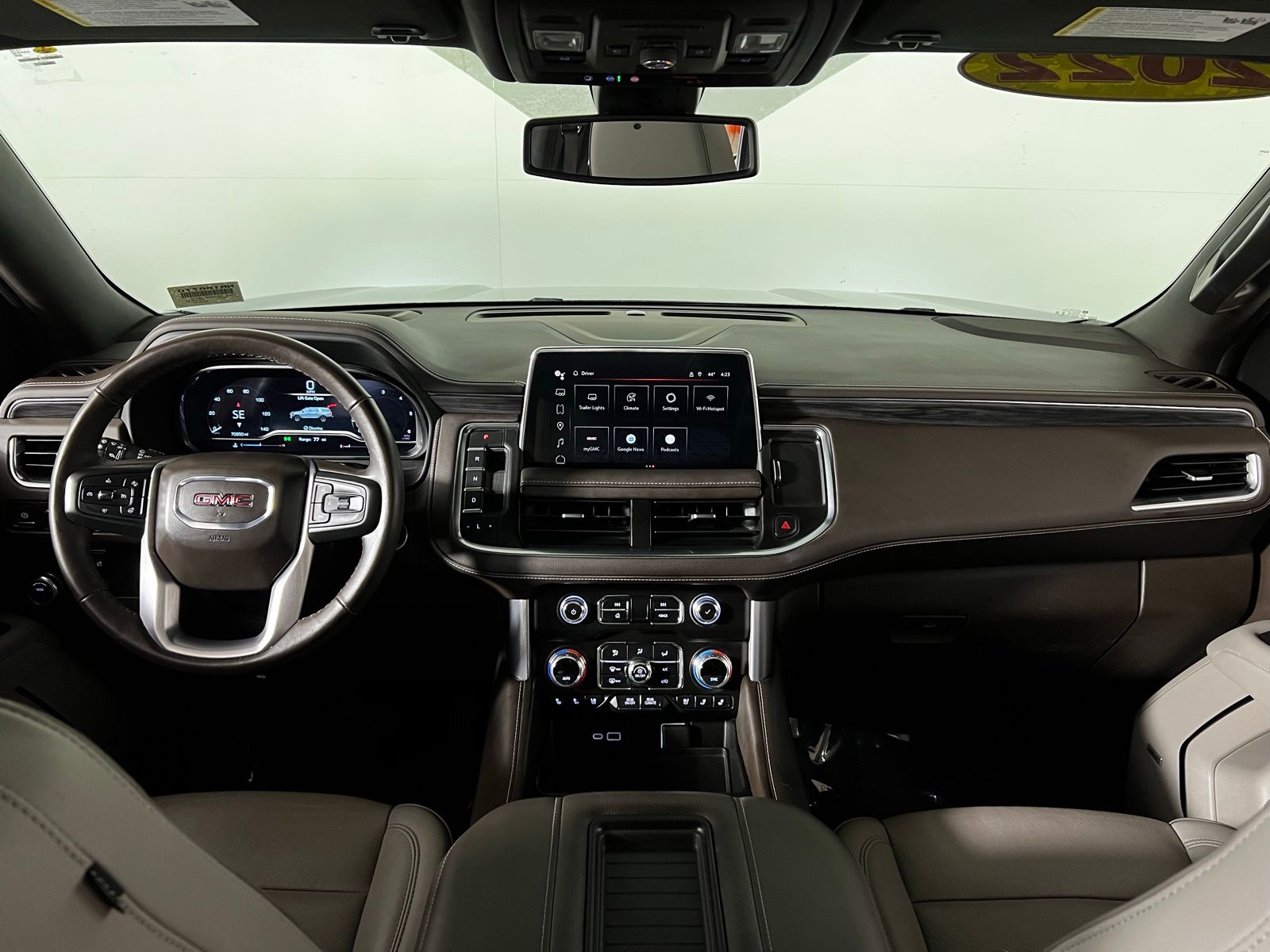 Thumbnail: 2022 GMC Yukon XL - 30