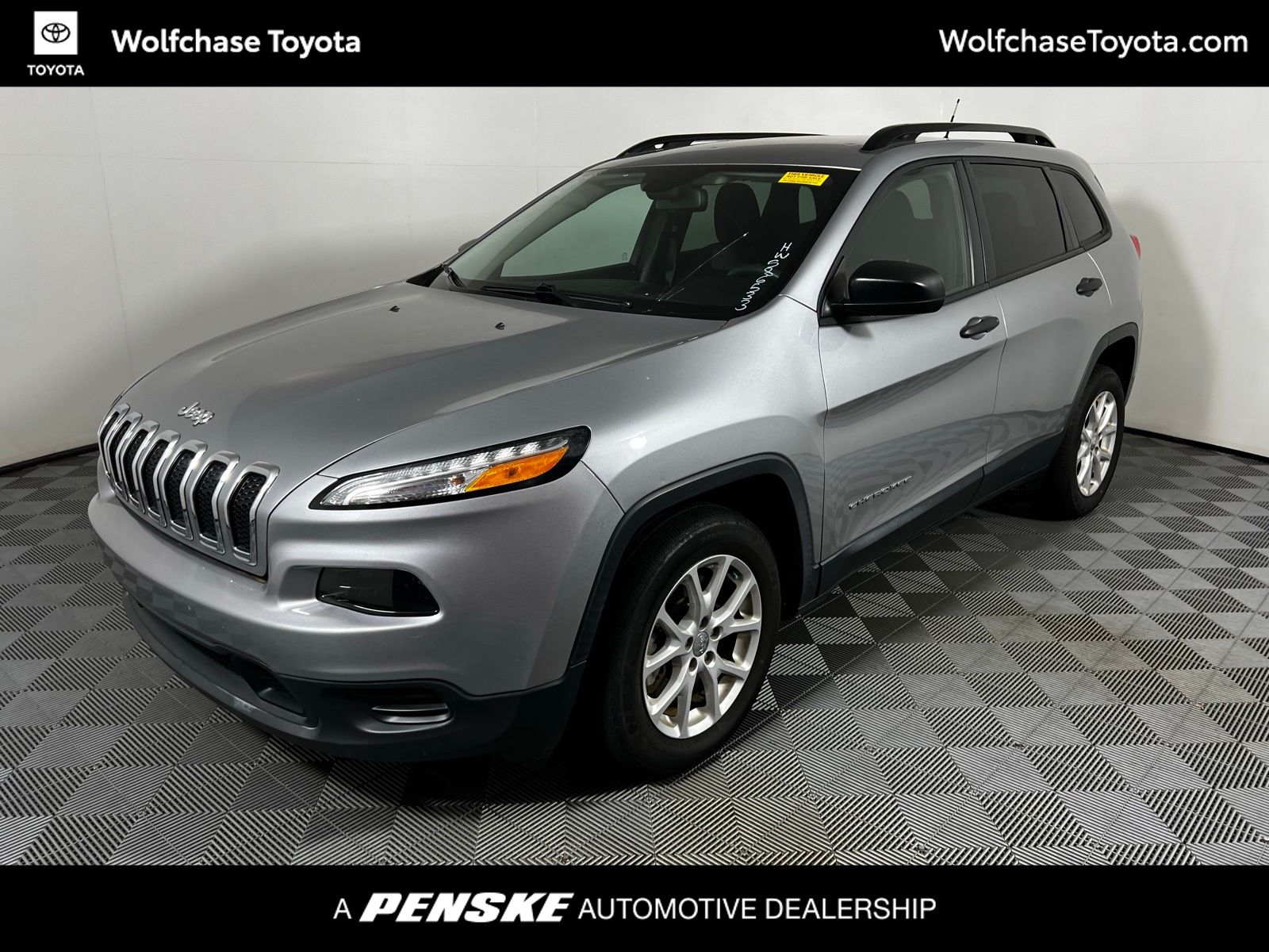 2017 Jeep Cherokee Sport Hero Image
