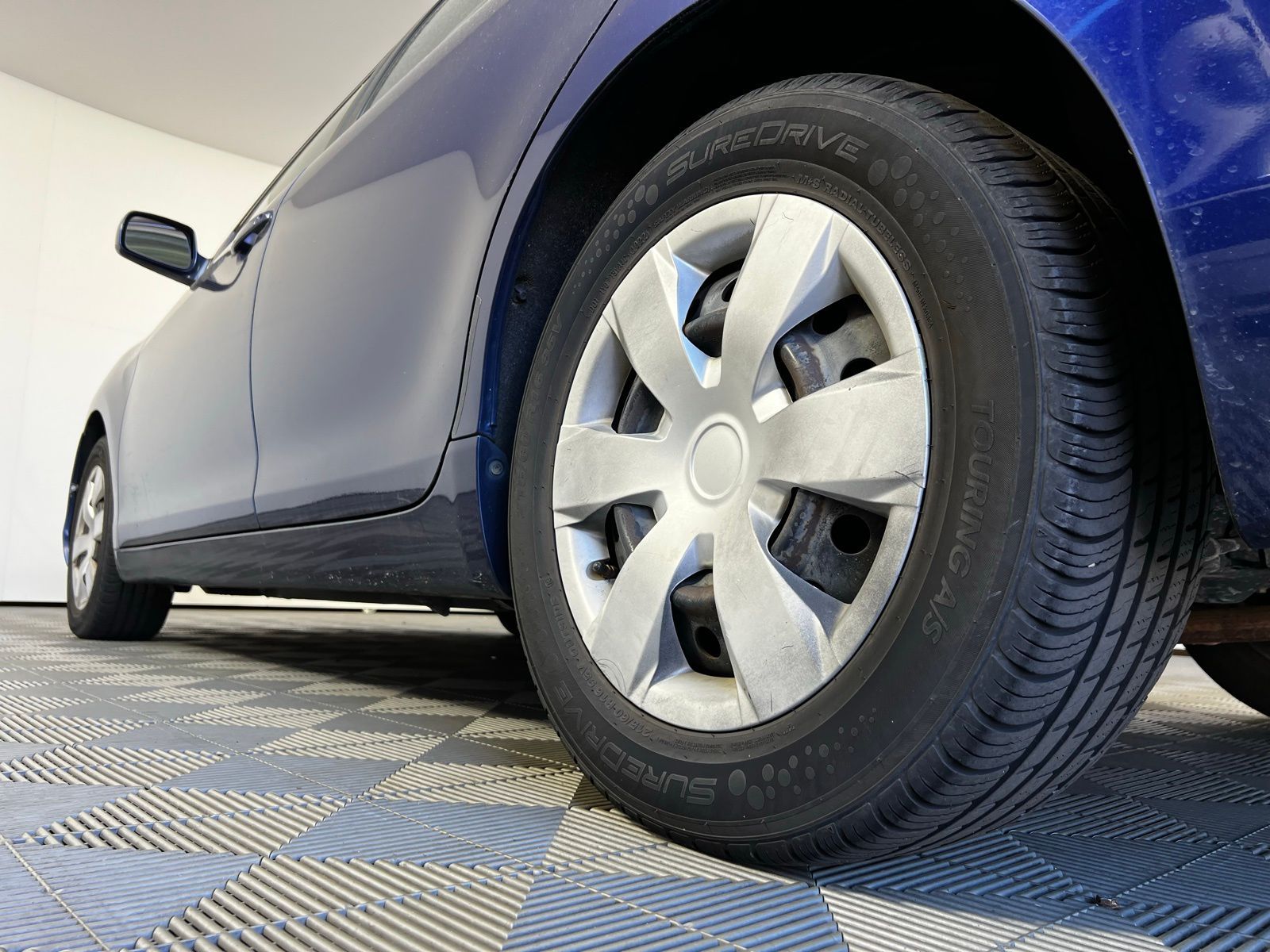 Thumbnail: 2009 Toyota Camry - 12