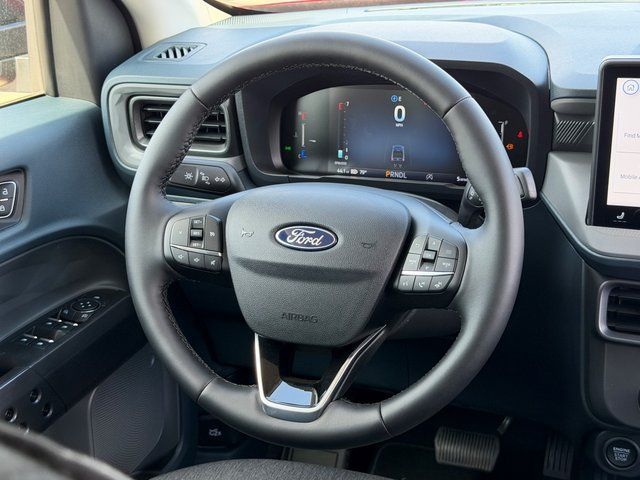 New 2025 Ruby Red Metallic Tinted Clearcoat Ford XLT image 14