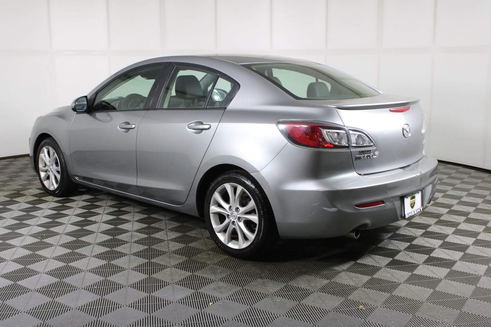 Used 2011 Silver Mazda s Grand Touring image 4