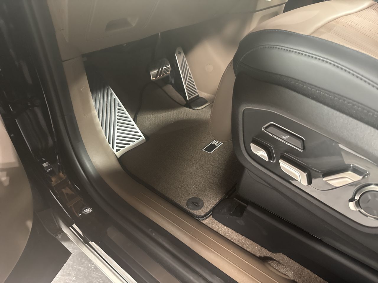 2026 Kia EV9 GT-Line AWD photo 14