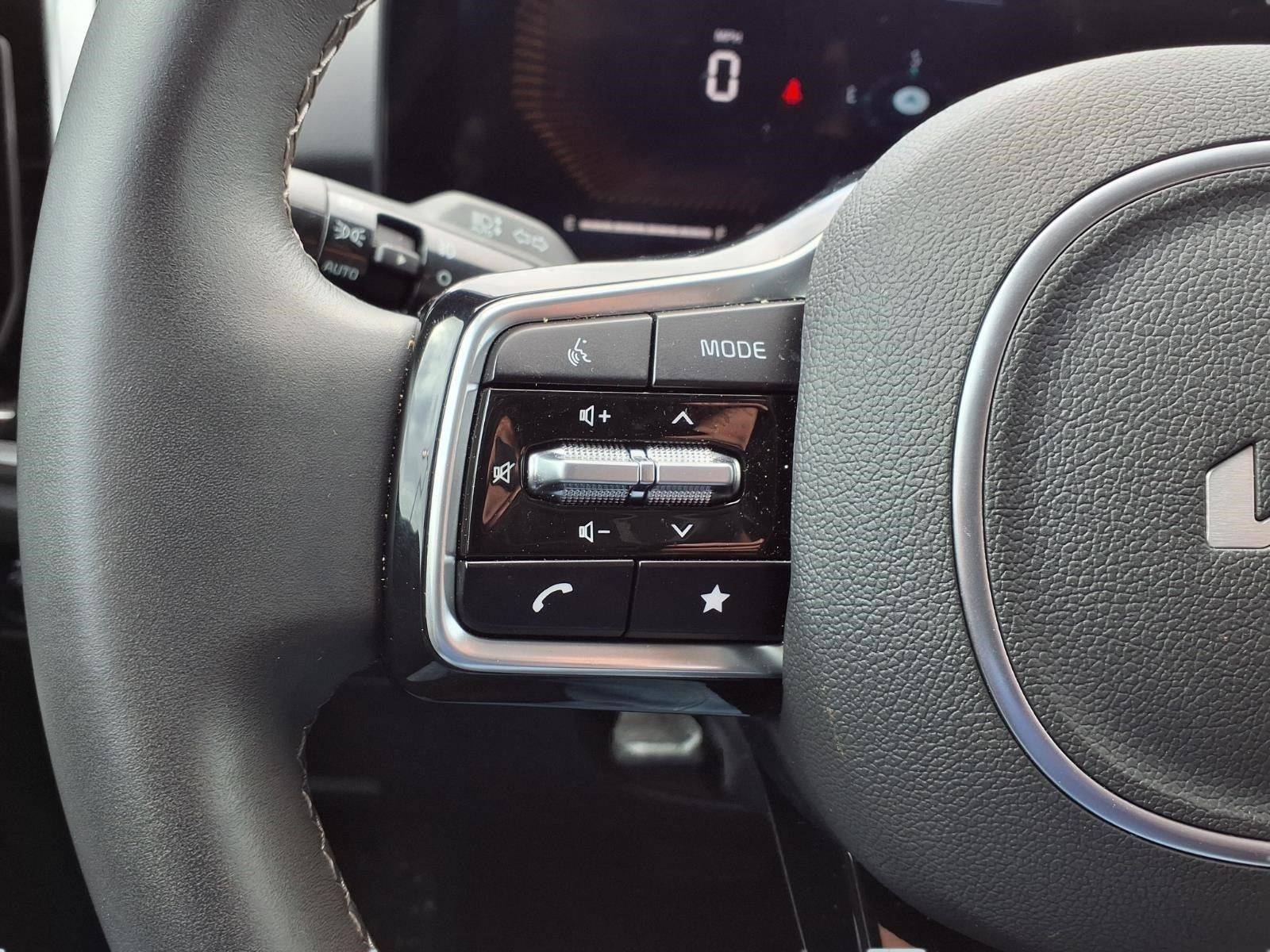 2025 Kia Sorento EX White at Classic Elite Chevrolet Sugar Land