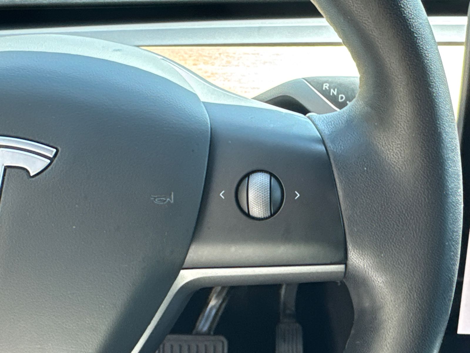 Used 2023 White Tesla Long Range image 26