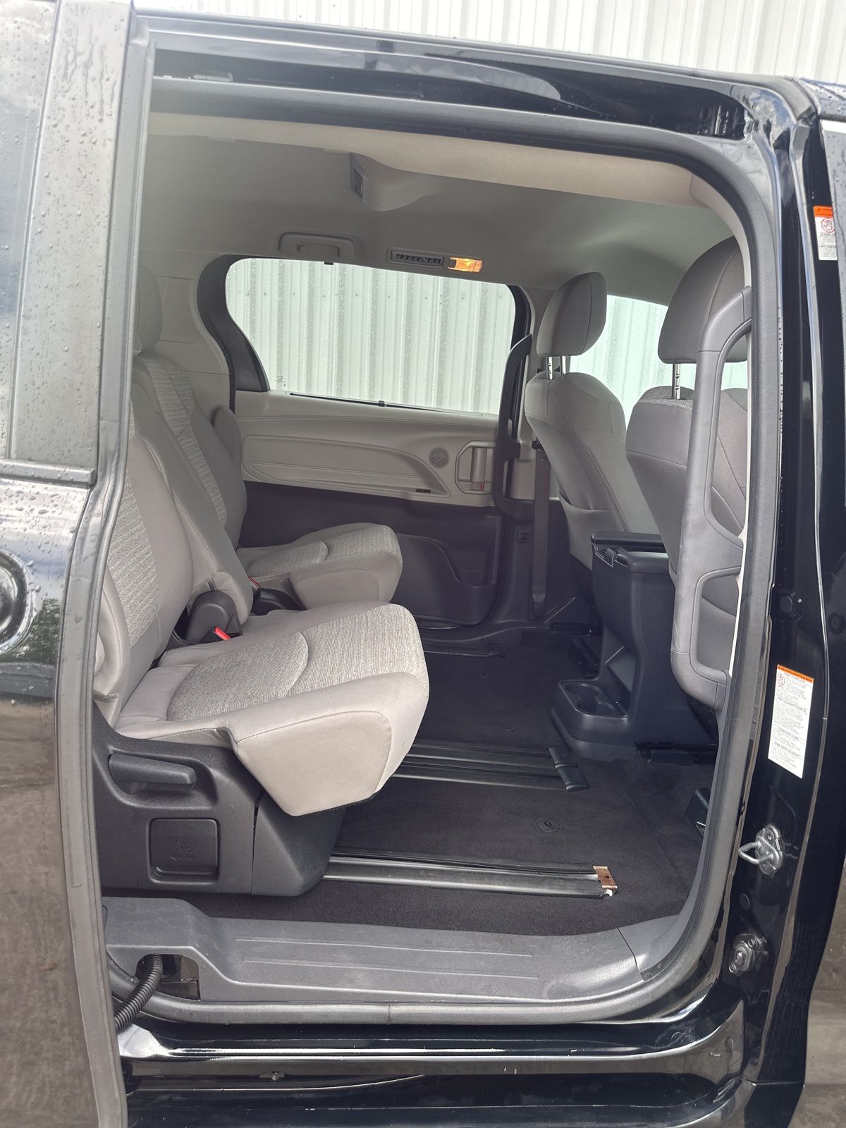 Used Car 2023 Toyota Sienna  Le For Sale Under $40,000 In Austin, Texas