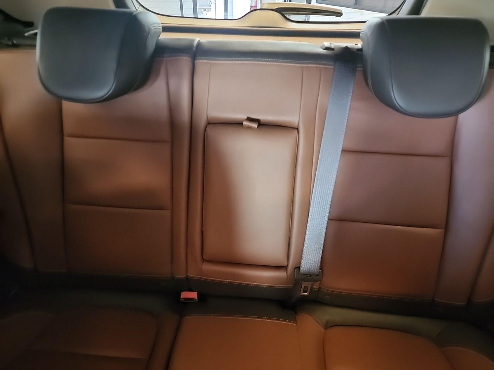 Used 2016 White Pearl Metallic Buick Premium image 27