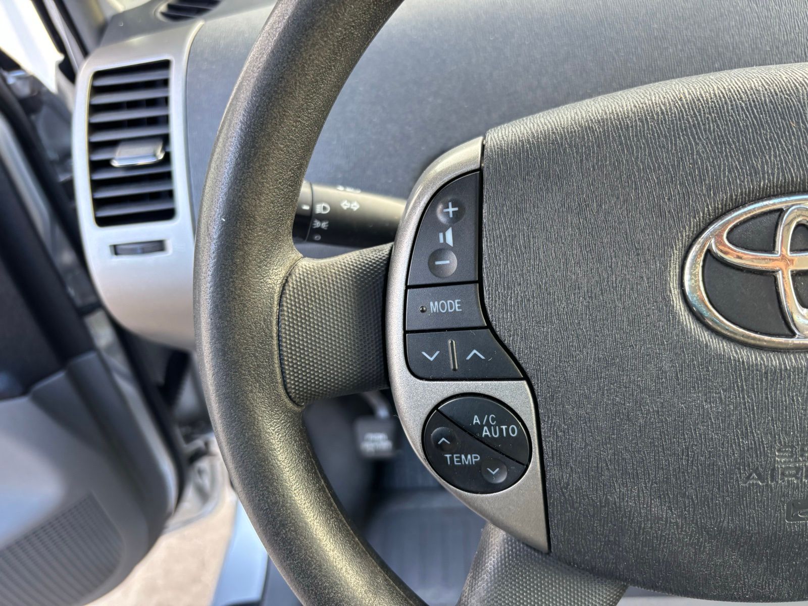 Used Car 2009 Toyota Prius  For Sale Under $10,000 In Austin, Texas