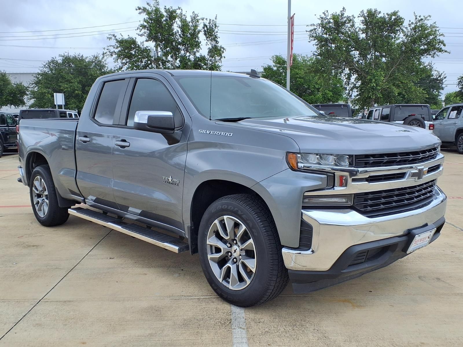 2020 Chevrolet Silverado 1500 LT Gray at Traditions Chevrolet